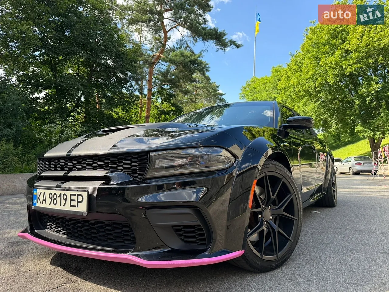 2017 Dodge Charger - мініатюра 25