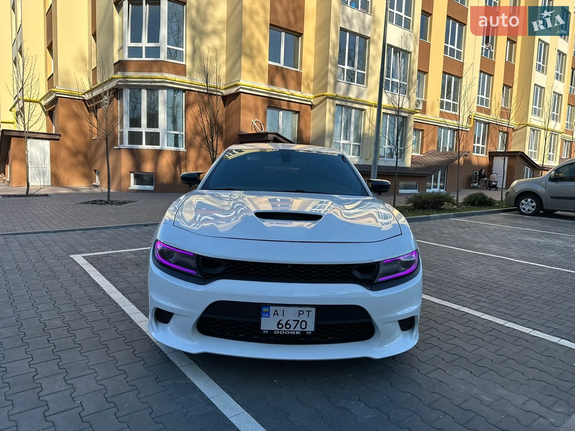 2015 Dodge Charger - мініатюра 15