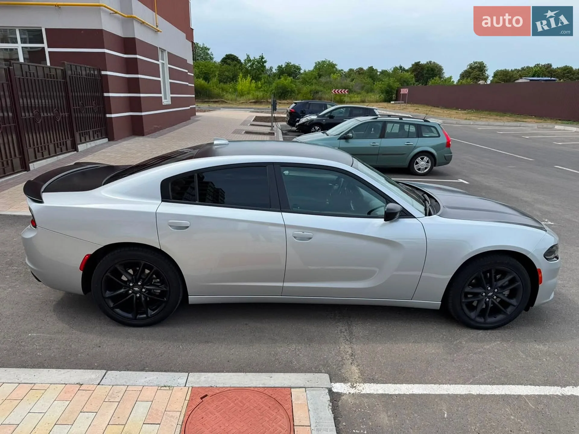 2022 Dodge Charger - мініатюра 21