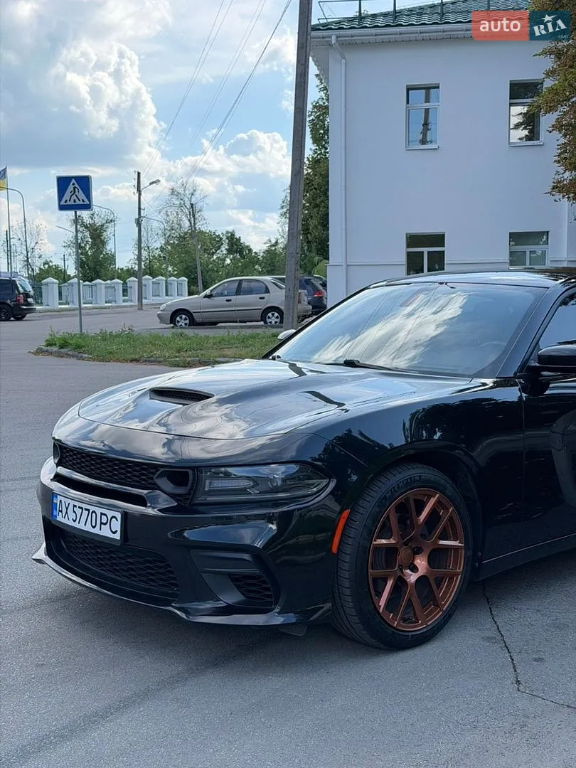 2020 Dodge Charger - мініатюра 11
