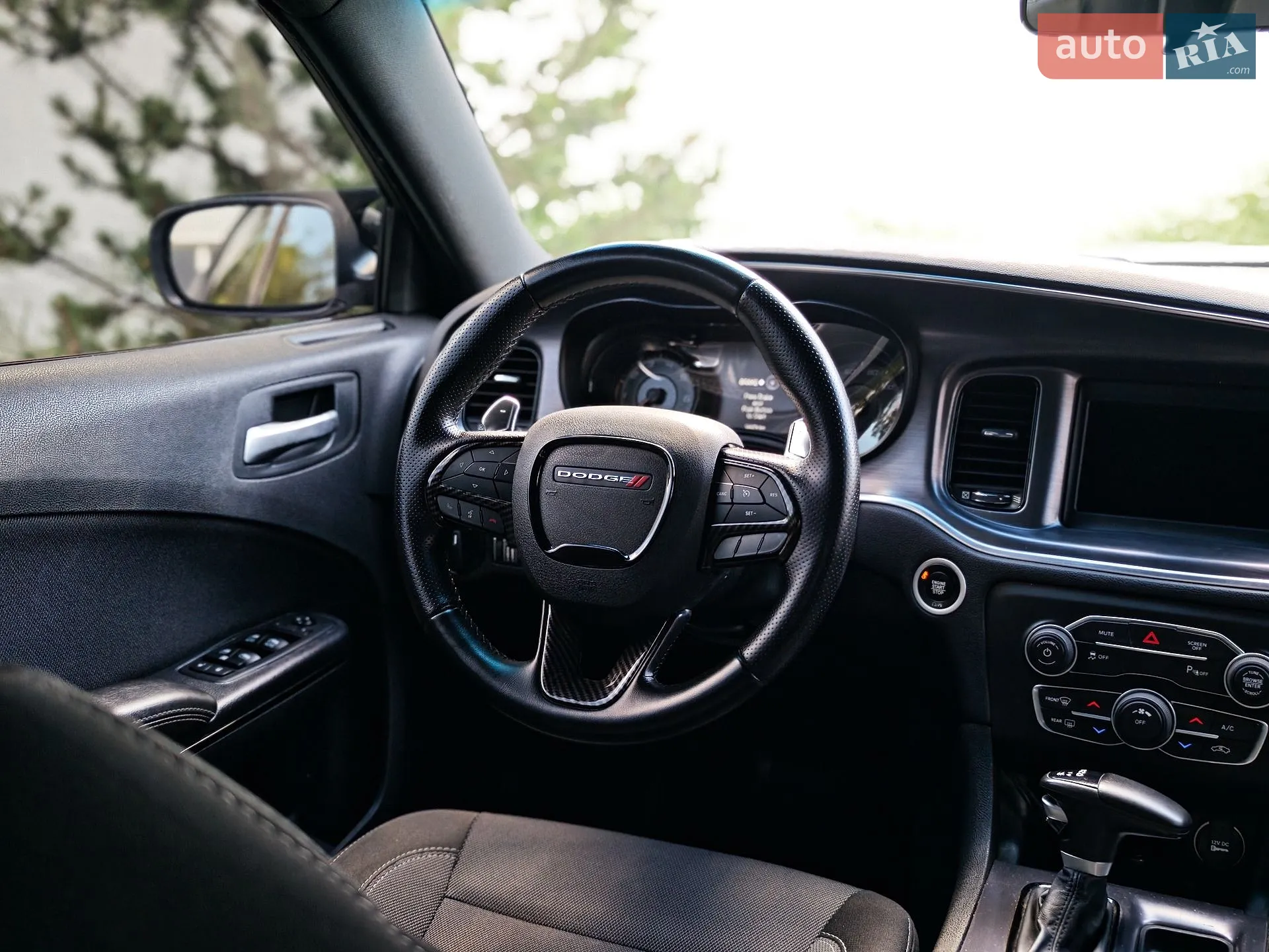 2017 Dodge Charger - мініатюра 48