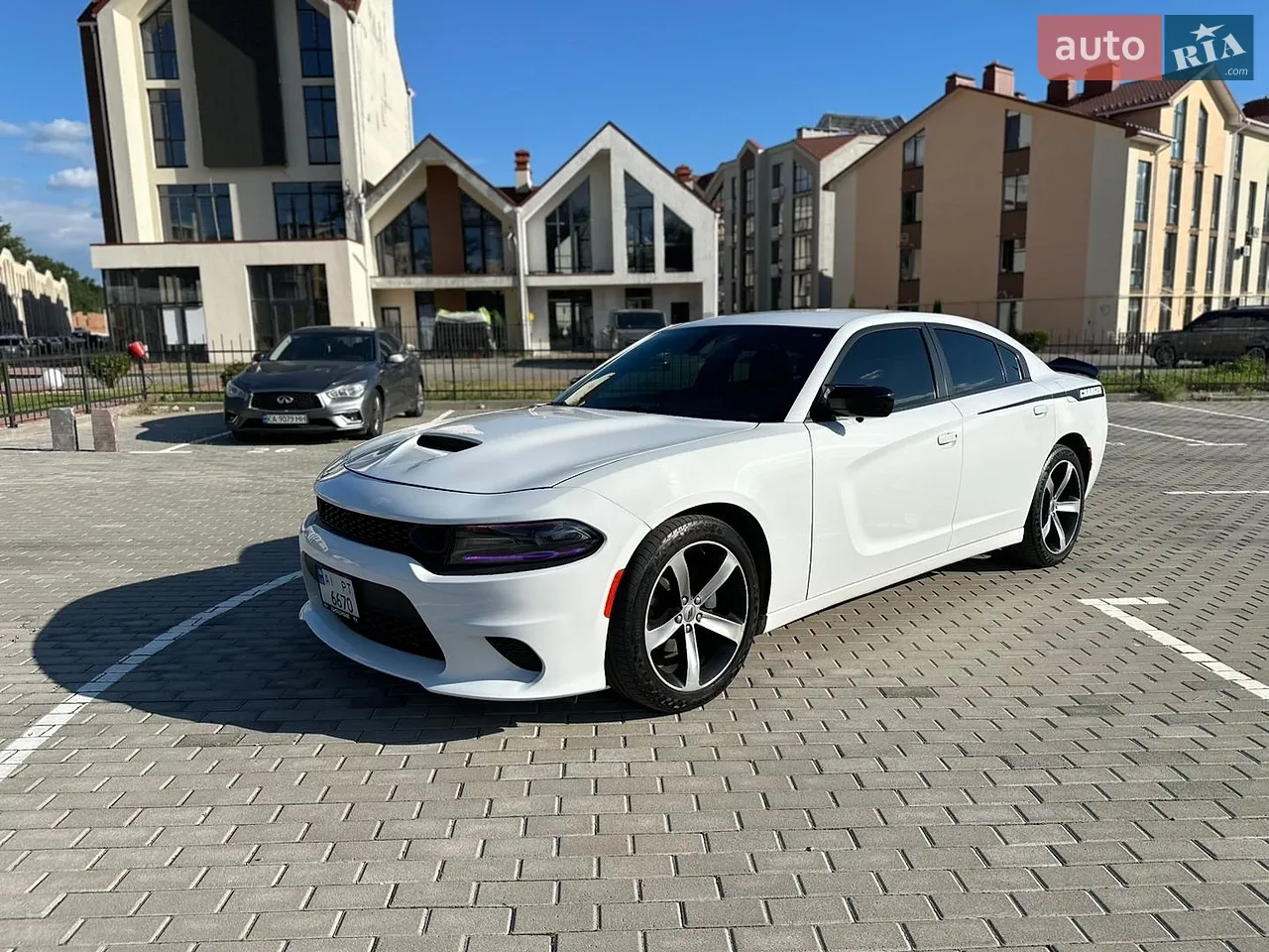 2015 Dodge Charger - мініатюра 15