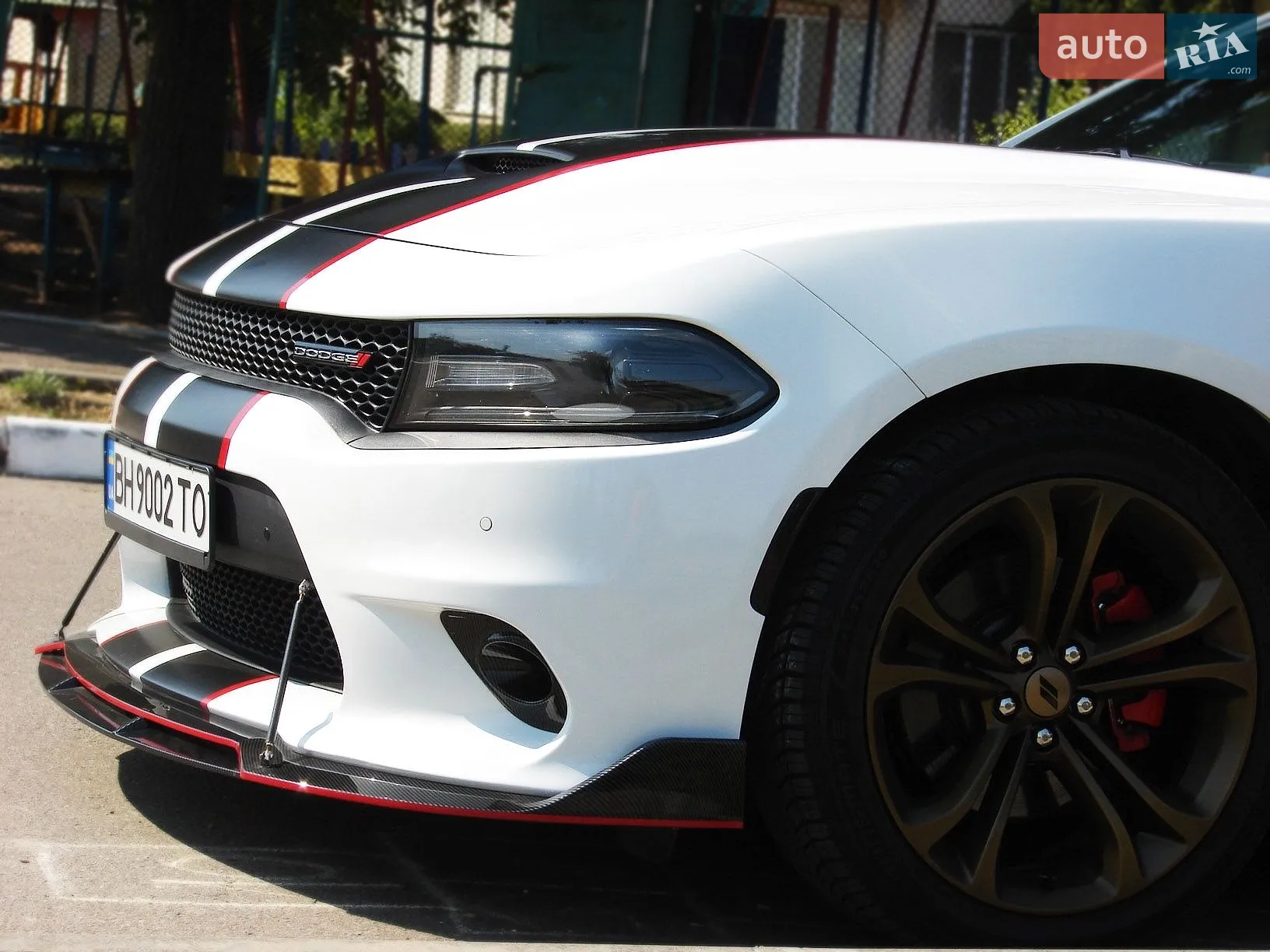 2020 Dodge Charger - мініатюра 3
