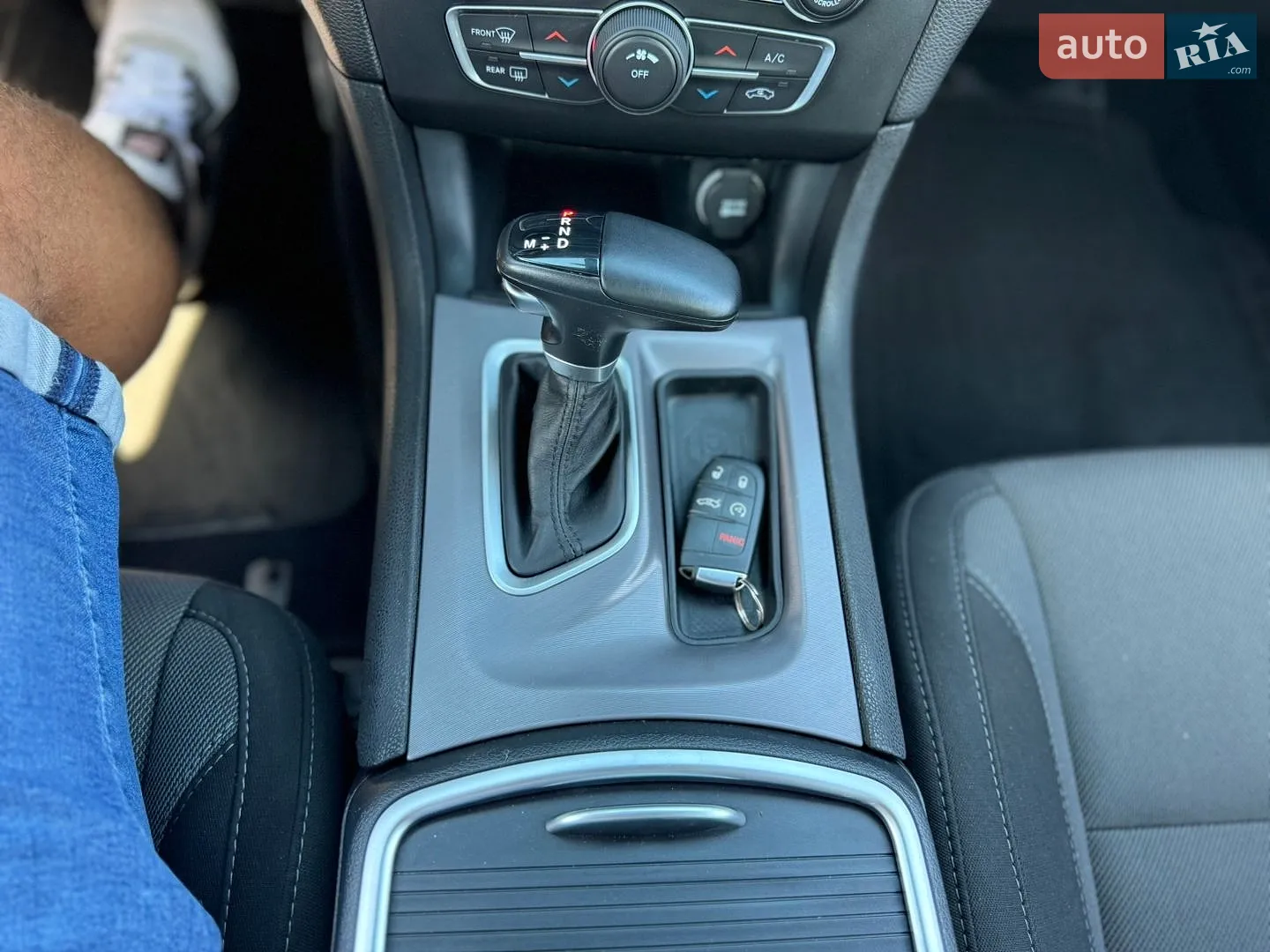 2022 Dodge Charger - мініатюра 36
