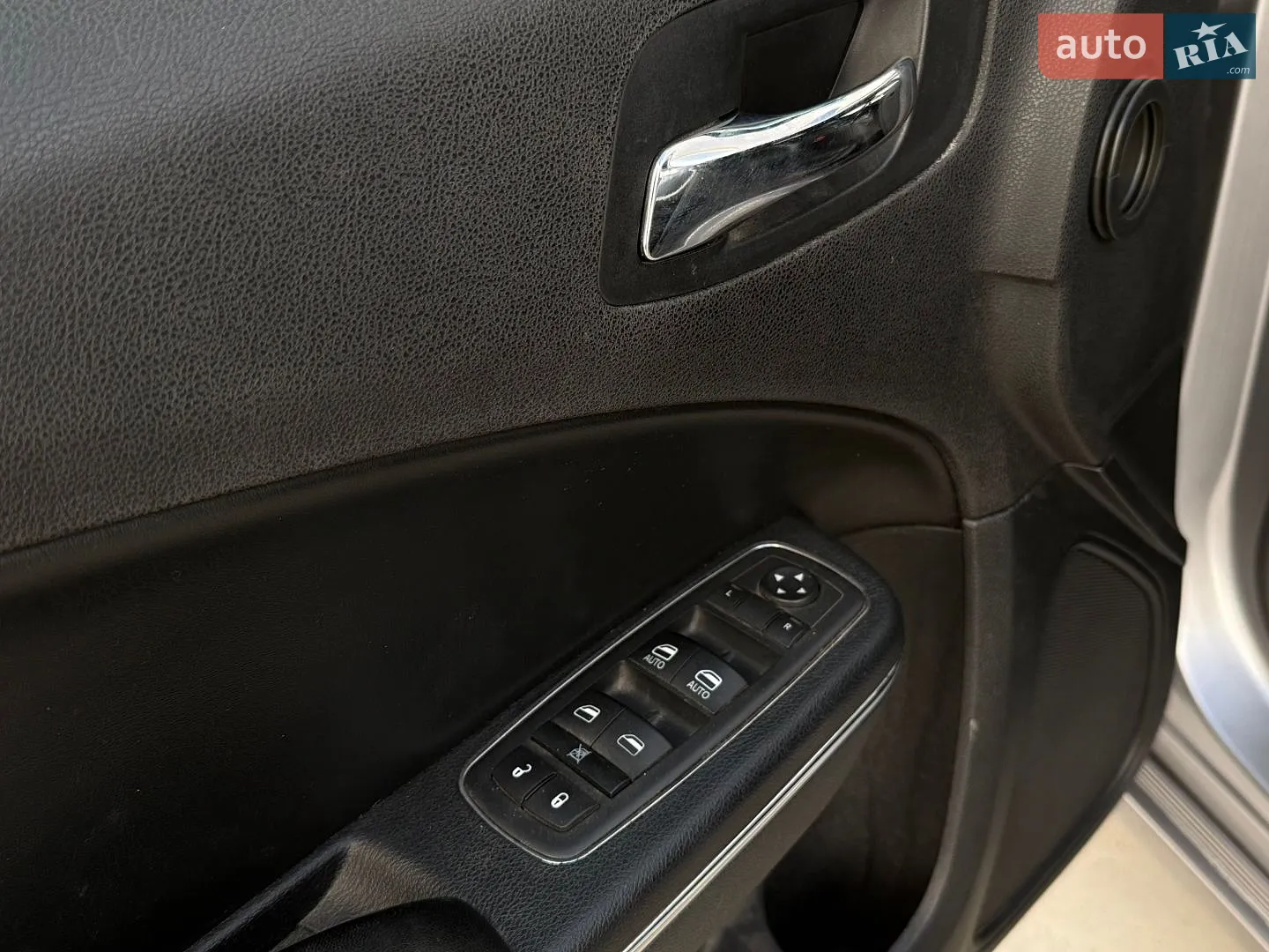 2013 Dodge Charger - мініатюра 42