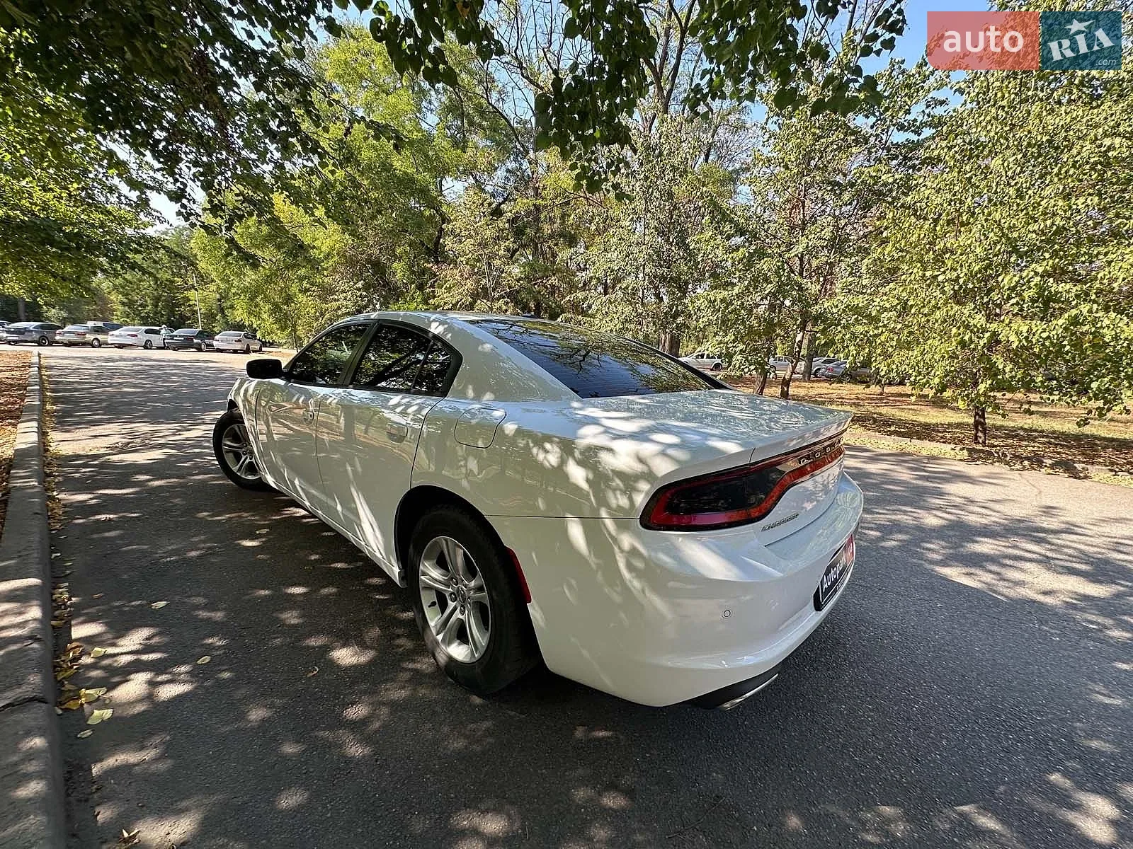 2015 Dodge Charger - мініатюра 4