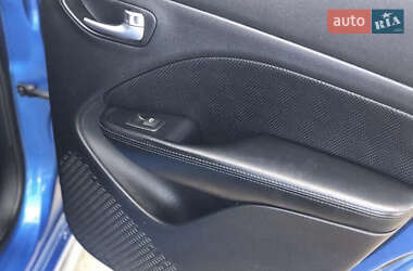 Седан Dodge Dart 2015 в Львове