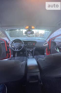 Седан Dodge Dart 2016 в Львове