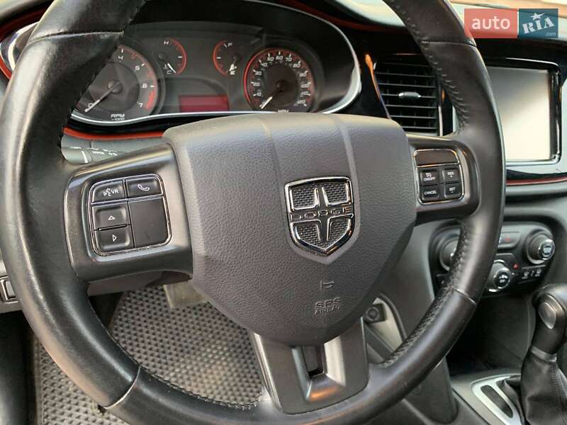 Седан Dodge Dart 2016 в Ровно