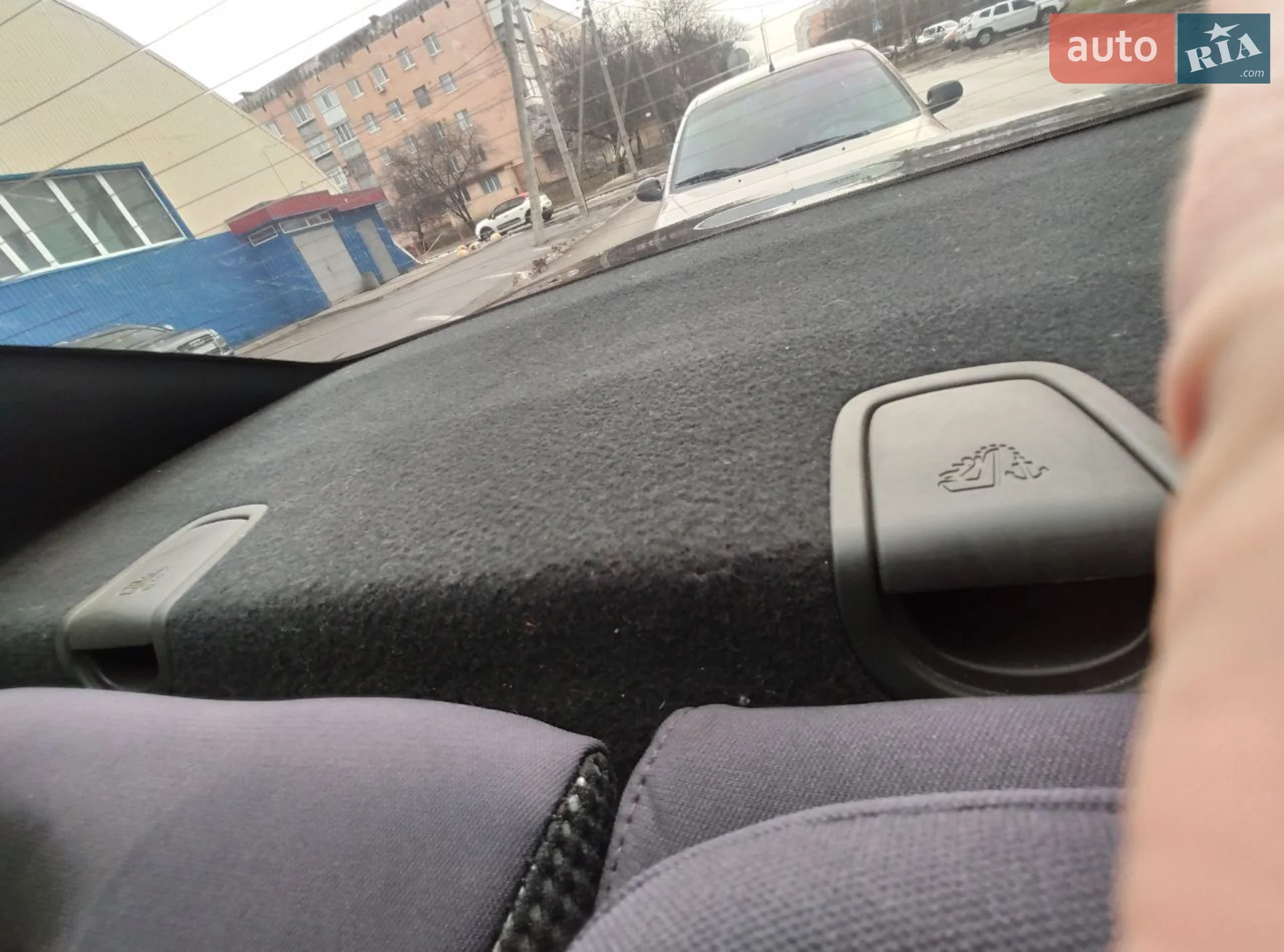 2014 Dodge Dart - мініатюра 32