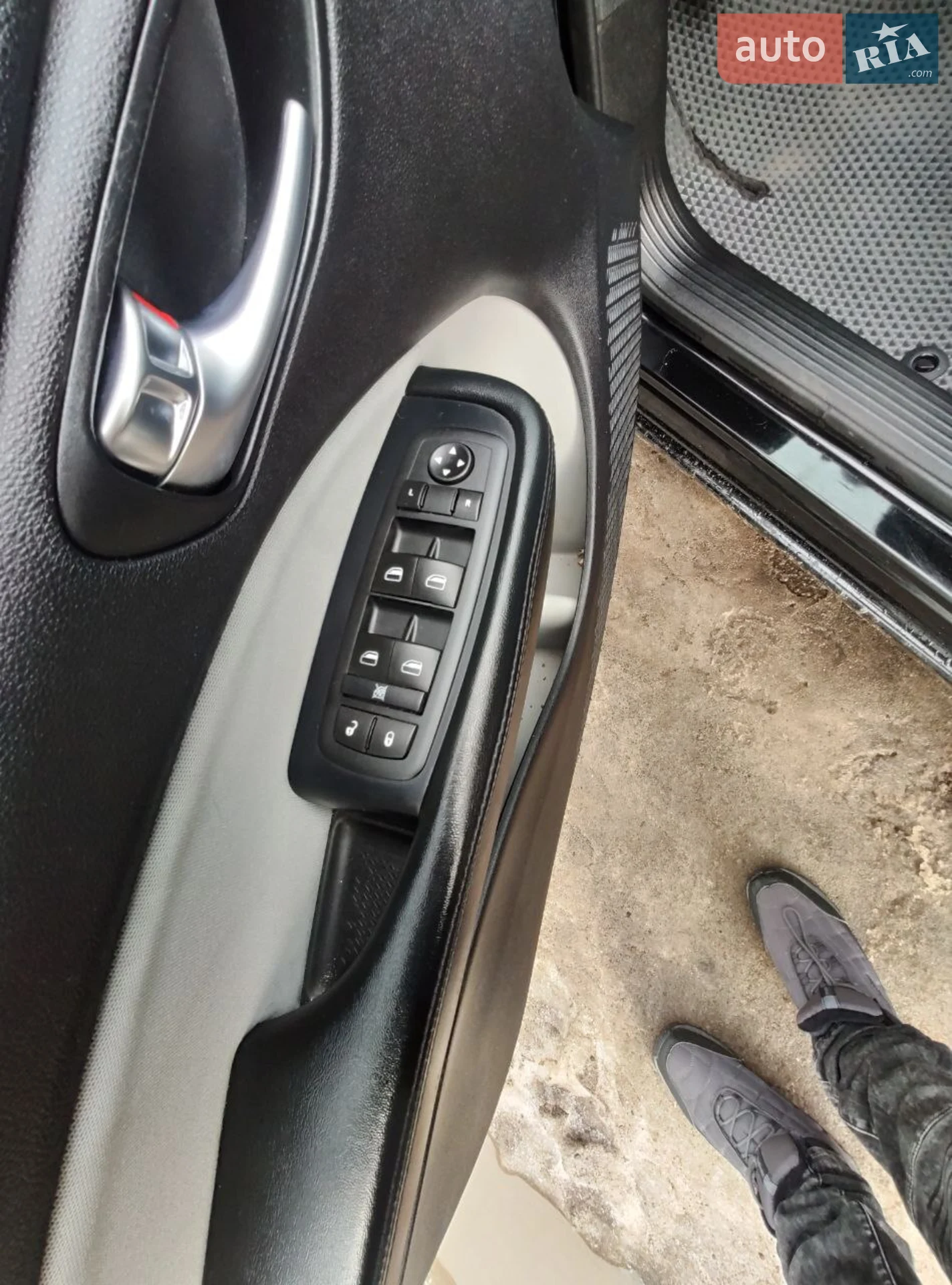 2014 Dodge Dart - мініатюра 23