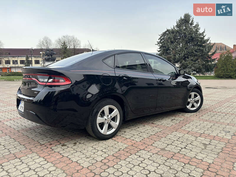 Седан Dodge Dart 2015 в Рожнятові