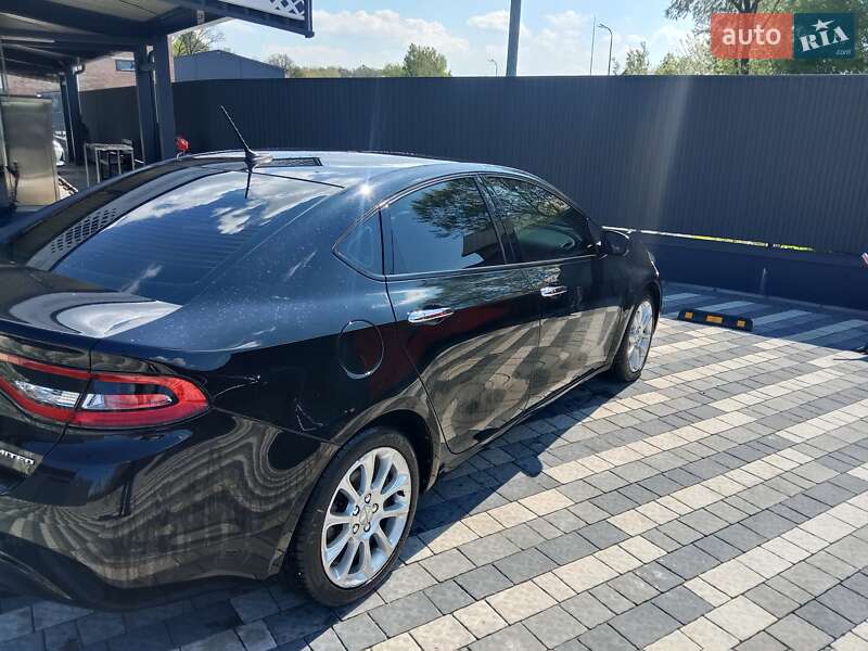 Седан Dodge Dart 2014 в Львові