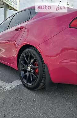 Седан Dodge Dart 2014 в Ужгороде