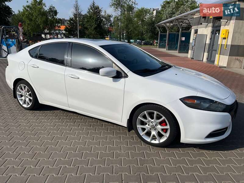 Седан Dodge Dart 2012 в Кривом Роге