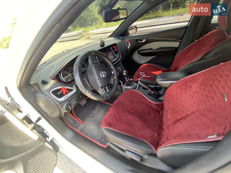 Седан Dodge Dart 2015 в Львове фото 14 Седан Dodge Dart 2015 в Львове