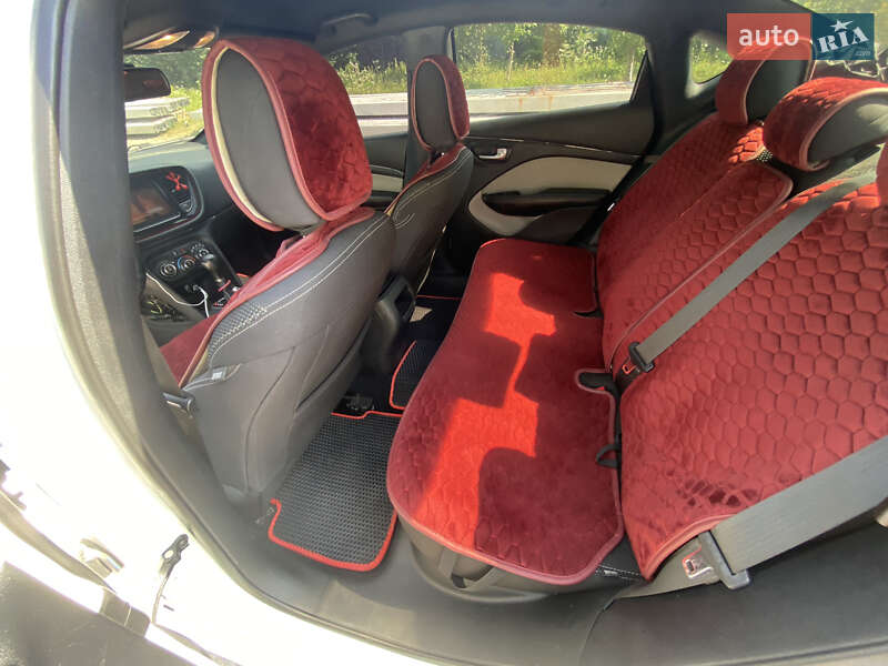 Седан Dodge Dart 2015 в Львове фото 15 Седан Dodge Dart 2015 в Львове