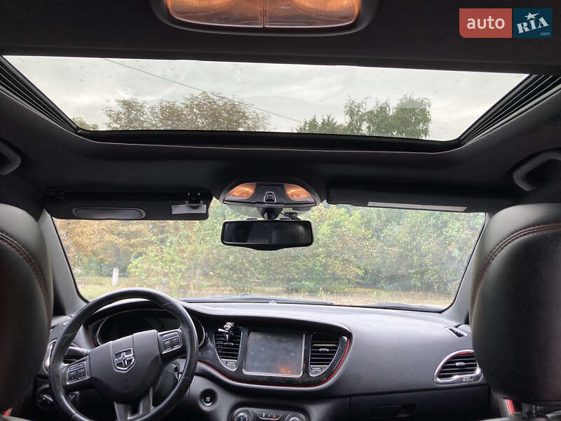 Седан Dodge Dart 2014 в Смілі