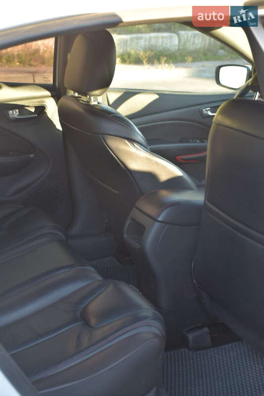 Седан Dodge Dart 2013 в Києві