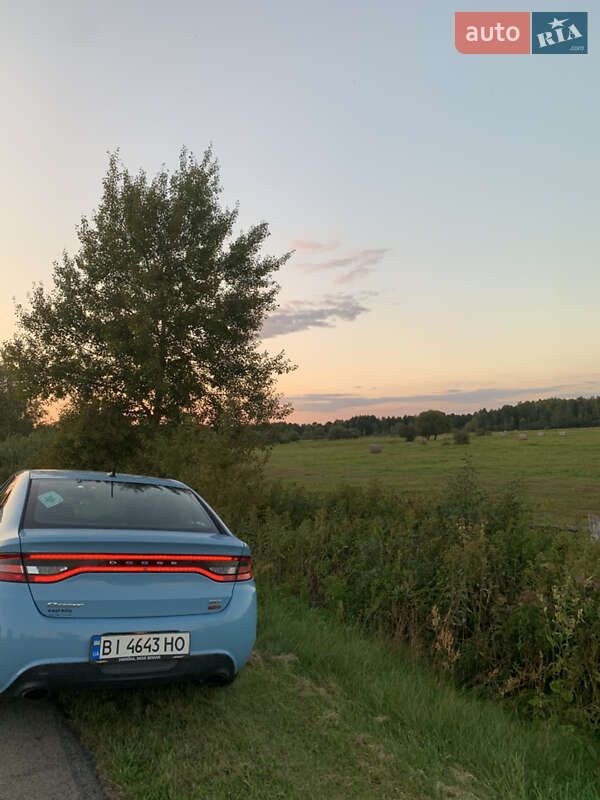 Седан Dodge Dart 2013 в Рівному