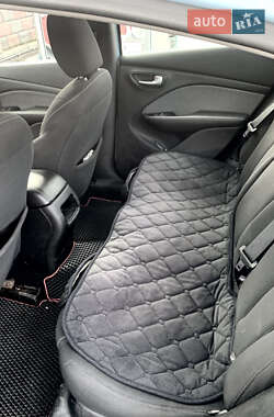 Седан Dodge Dart 2013 в 
