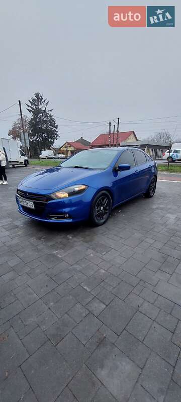 Седан Dodge Dart 2014 в Ужгороді