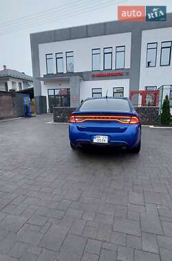 Седан Dodge Dart 2014 в Ужгороді