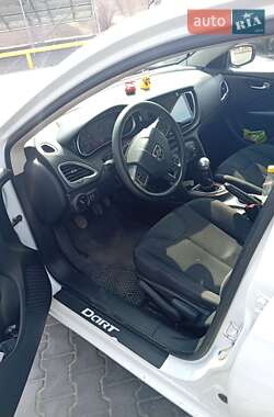 Седан Dodge Dart 2016 в 