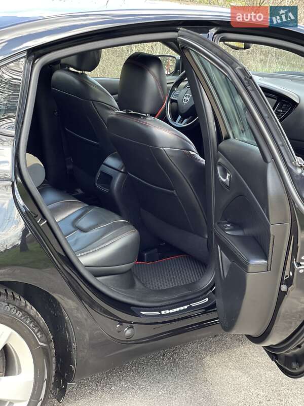 Седан Dodge Dart 2014 в Кременчуге