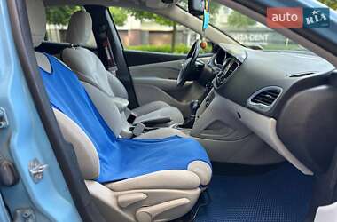 Седан Dodge Dart 2013 в 