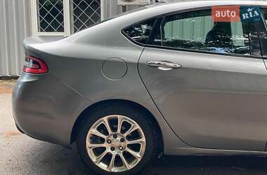 Седан Dodge Dart 2012 в 
