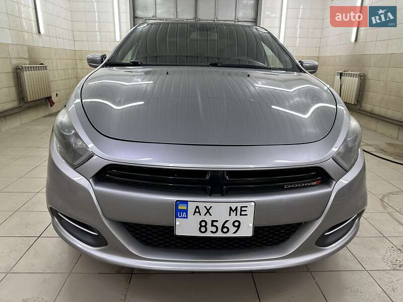 Седан Dodge Dart 2015 в 