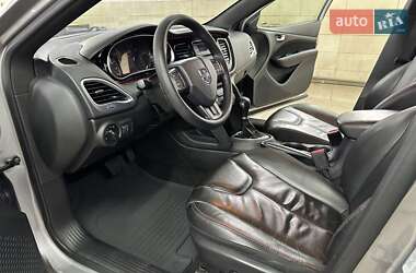 Седан Dodge Dart 2015 в 