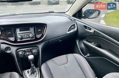 Седан Dodge Dart 2015 в 