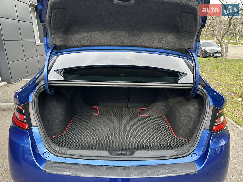 Седан Dodge Dart 2014 в Дніпрі
