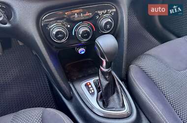 Седан Dodge Dart 2014 в 