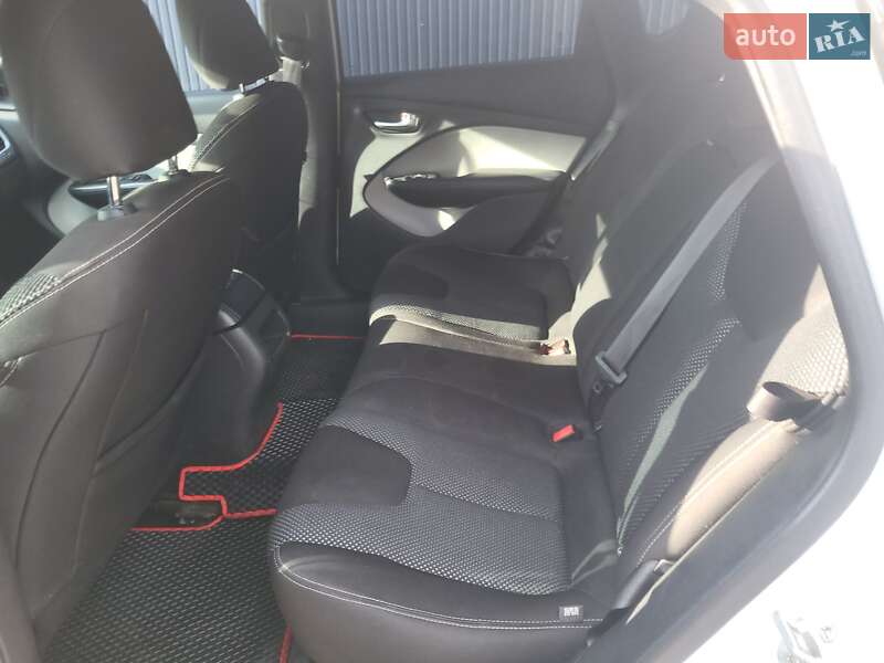 Седан Dodge Dart 2014 в Днепре