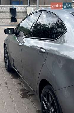 Седан Dodge Dart 2012 в 