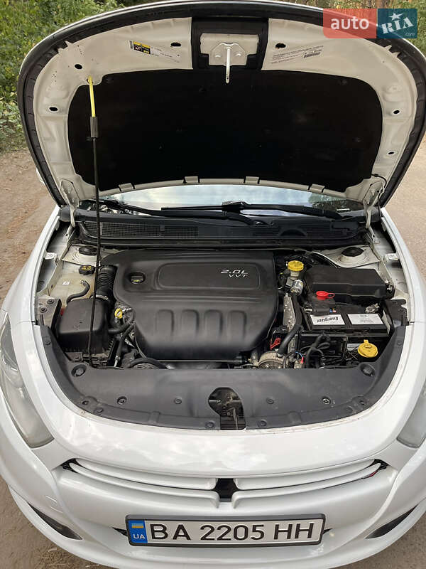 Седан Dodge Dart 2013 в Кропивницком