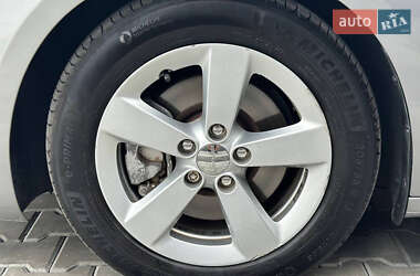 Седан Dodge Dart 2015 в 