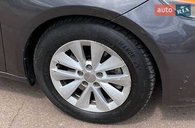 Седан Dodge Dart 2014 в 
