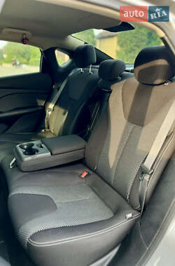 Седан Dodge Dart 2015 в 