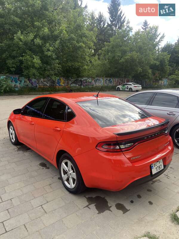 Седан Dodge Dart 2016 в Львове