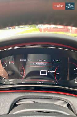 Седан Dodge Dart 2015 в 