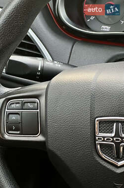 Седан Dodge Dart 2015 в 