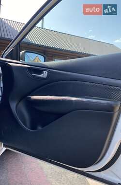 Седан Dodge Dart 2015 в 