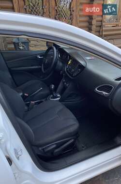 Седан Dodge Dart 2015 в 