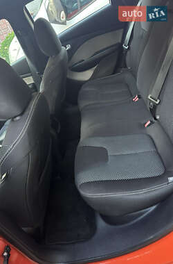 Седан Dodge Dart 2014 в 