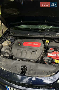 Седан Dodge Dart 2012 в 