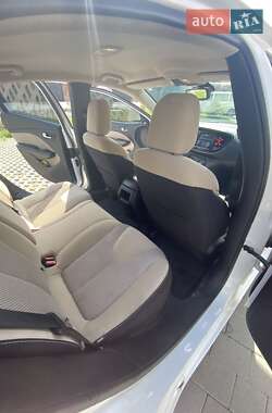 Седан Dodge Dart 2014 в 